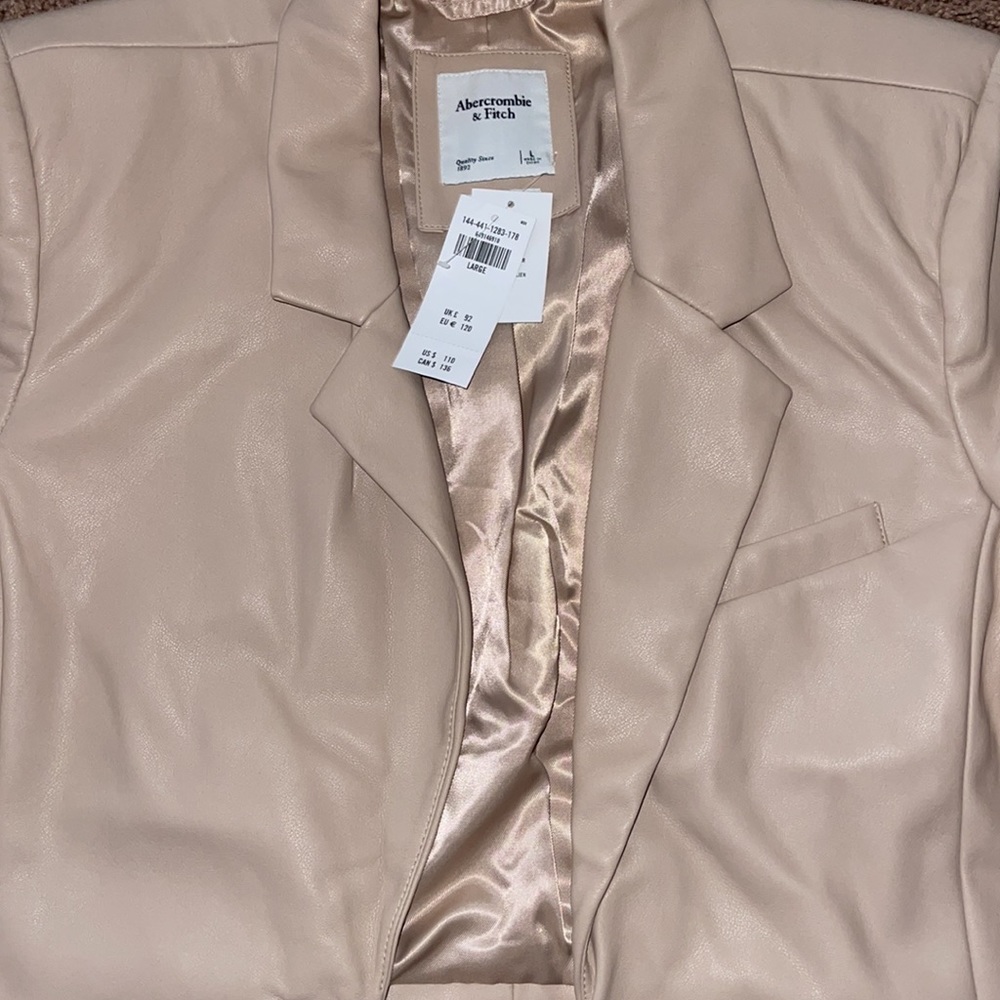 Cropped blazer - Picture 2 of 3